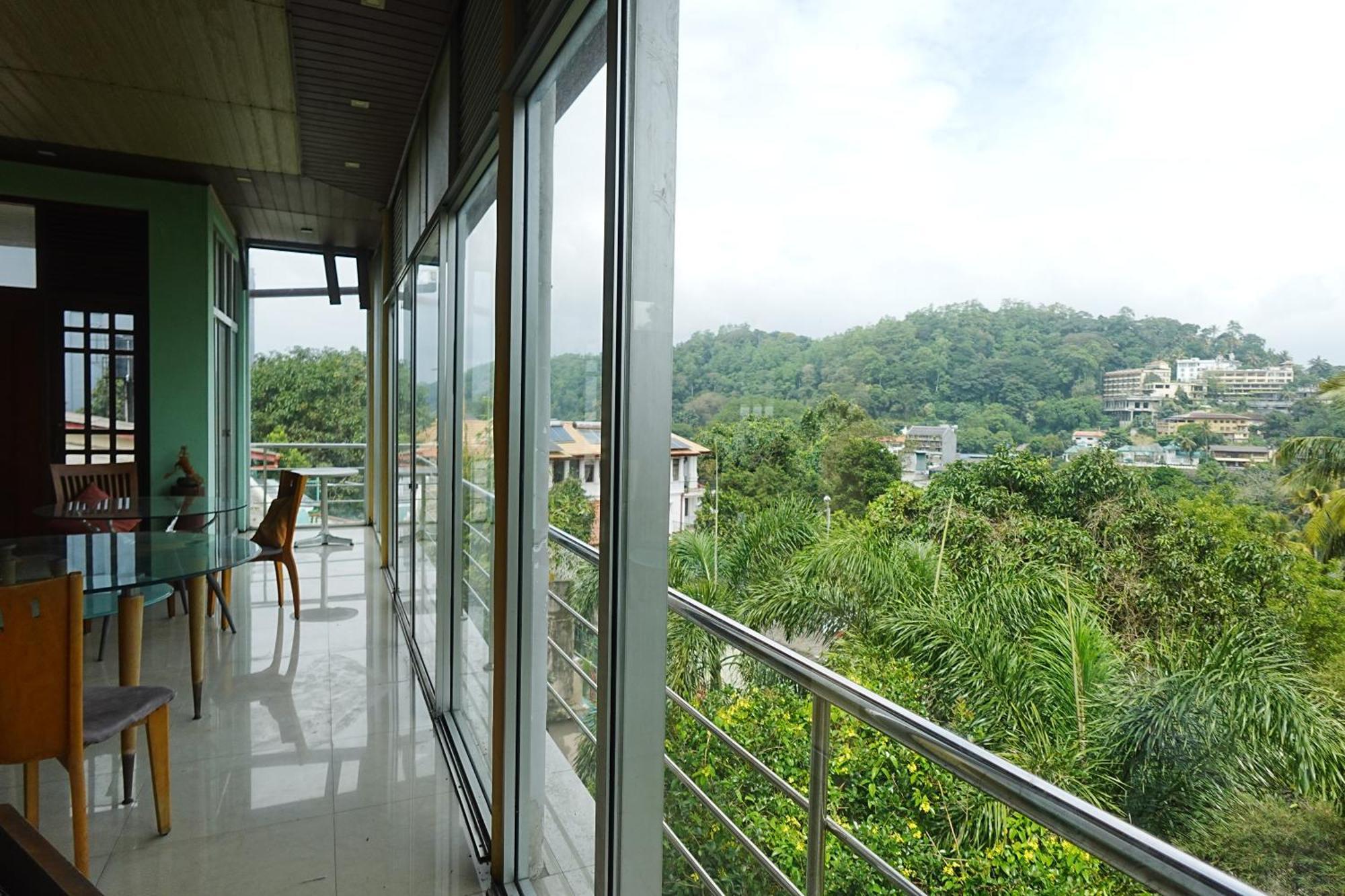 Suisse View Residence Kandy Esterno foto